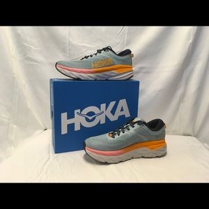 Women’s HOKA Bondi 7 size 7.5